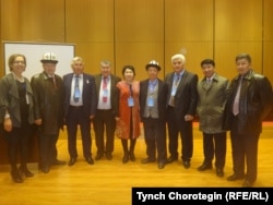 Айрым окумуштуулар тобу. 24.10.2015.