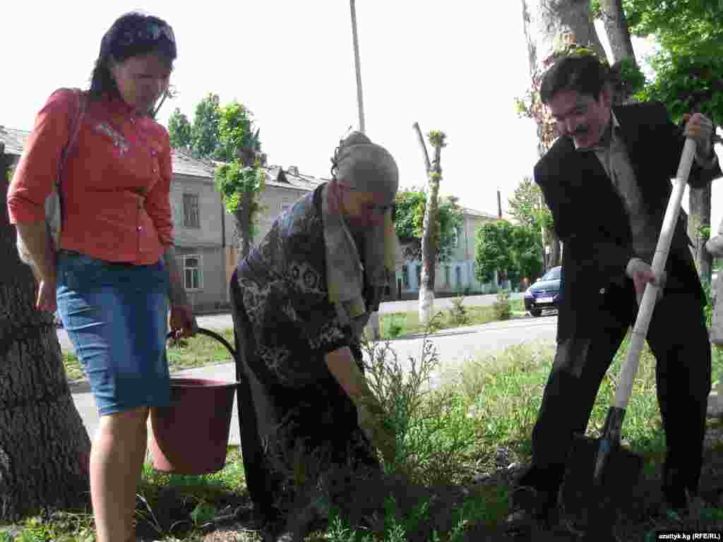 Журналисты городской газеты "Ош шамы".