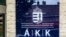 Az Államadósság Kezelő Központ Zrt. (ÁKK) bejárata a főváros I. kerületében, a Krisztina térnél