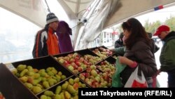 Кыргызские фрукты и овощи в Москве.