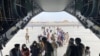 AFGHANISTAN -Îmbarcarea unor persoane care au cerut evacuarea într-un avion spaniol, 18 august 2021