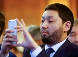 Кенес Ракишев.