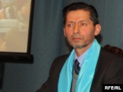 Маҳмадалӣ Ҳайитов, аз раҳбарони ҲНИТ