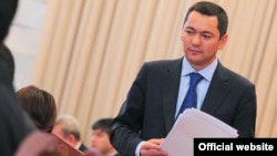 Мурдагы премьер-министр Өмүрбек Бабанов.