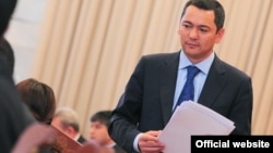 И.о. премьер-министра КР Омурбек Бабанов.