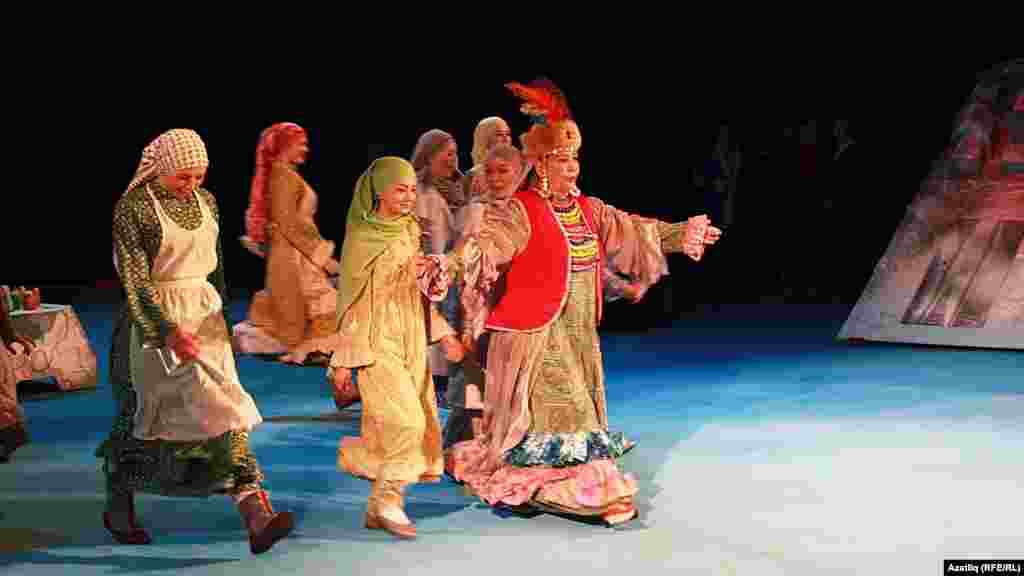 Хуҗа Насретдин спектакленнән күренеш