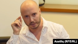 Руслан Айсин