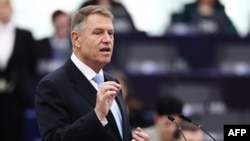 Președintele României, Klaus Iohannis, și-a anunțat pe 12 martie candidatura oficială la funcția de secretar general al NATO.