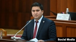 Орозбек Сыдыков.