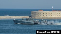 Малый противолодочный корабль «Суздалец» Черноморского флота РФ, архивное фото