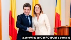 Președintele ales, Nicușor Dan, s-a întâlnit cu președinta Parlamentului European, Roberta Metsola, pe 21 mai 2025, la București.