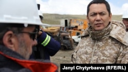 Омурбек Бабанов на месторождении Кумтор. 2012 год.