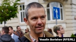 Станислав Сираков