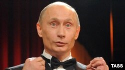 Кузатувчилар фикрича, Путиннинг рейтинги Россиядаги умидсизлик даражаси билан чамбарчарс боғлиқдир.