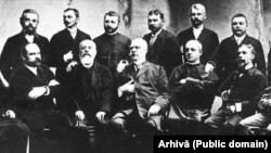 Liderii Partidului Național Român din Transilvania au înaintat, în 1892, Memorandumul către împăratul de la Viena, Franz Iosif I. Aceștia au descris discriminarea sistematică la care erau supuși românii sub administrația maghiară. 