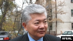 Аликбек Жекшенкулов.