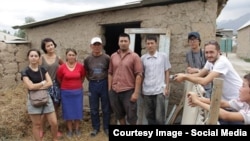 Хозяин ягнят, которых задрало неизвестное существо