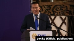 Эсен Момункулов.