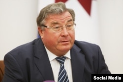 Mordovia Governor Vladimir Volkov (file photo)
