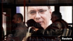 Utvrđeno da je 6.940 građana uplatilo SNS-a iznos od 40.000 dinara, a da su neki od njih istovremeno i korisnici socijalne pomoći