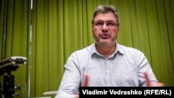 Dorin Dobrincu îl vede vinovat pentru degradarea mediului politic din țară pe Klaus Iohannis.