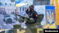 Українським військовим довіряють 96% опитаних