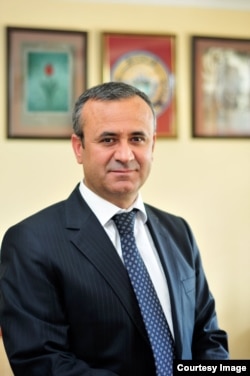 Орхан Инанды