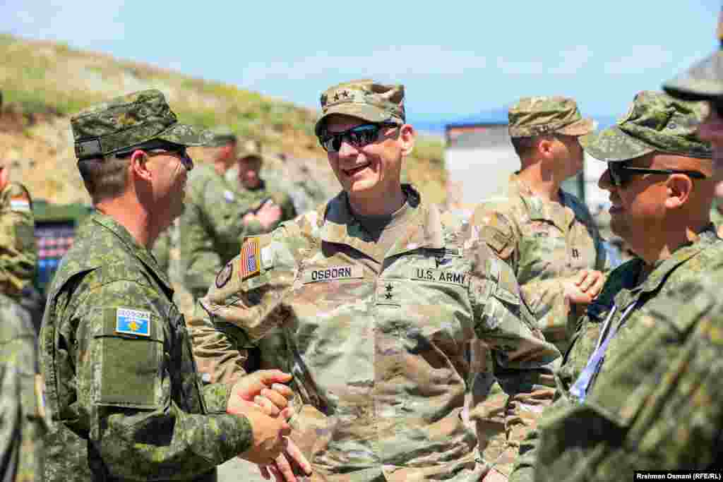 U okviru aktivnosti, učesnici su posjetili i taktičko komandno mjesto 28. divizije američke vojske, koja vodi vježbe.