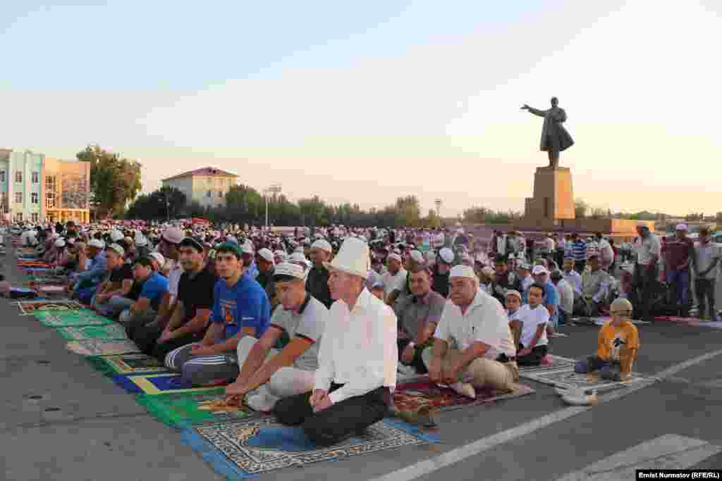 Первый намаз в честь Рамадана после 2005 года