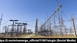 Через російські обстріли і технологічні причини зафіксовані знеструмлення споживачів у семи областях