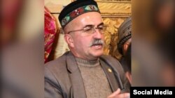 Музаффар Давлатмиров аз рӯҳониёни шинохтаи исмолиён дар Бадахшон маҳсуб мешуд.