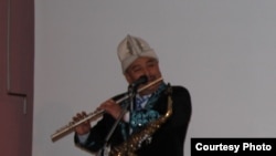 Курмангазы Азыкбаев.