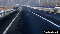 Өзгөн шаарын айланып өтүүчү жол. Иллюстрация.