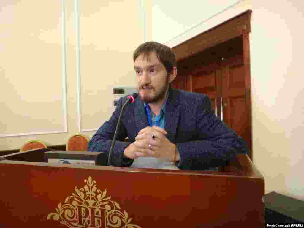 Иван Фукалов "Сталиндик репрессиянын күнөөсүз курмандыктары элдин эсинде" аттуу эл аралык илимий жыйында. 08.11.2017.