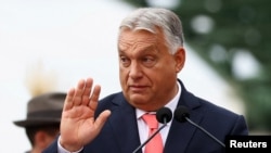 Premierul Viktor Orban spune că Ungaria caută soluții pentru a evita sancțiunile SUA asupra companiilor petroliere rusești 