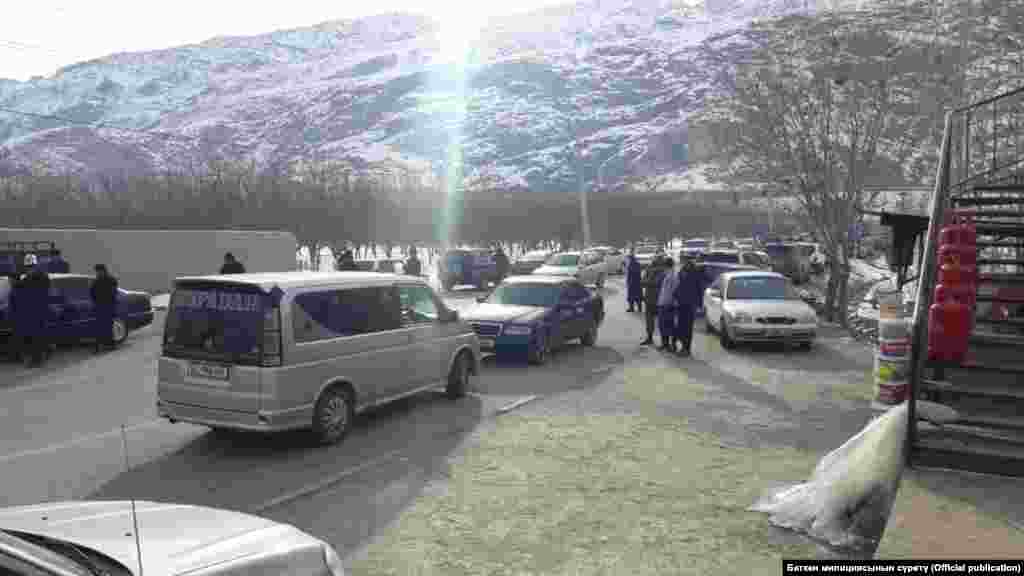 Ответственность за случившееся стороны возложили друг на друга, обменявшись обвинениями в провокациях и искажении фактов.