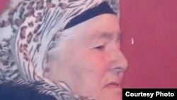 Раджабмох Раджабова, 75-летняя мать таджикского мигранта Эгама Махмудова 