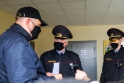 У Слуцкім РУУС, куды Ціханоўскі прынес перадачу для арыштаванага паплечніка