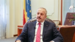 Dîncu închide telefonul