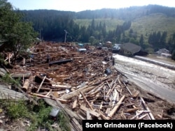 Efecte ale inundațiilor, în județul Neamț.