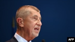 Fostul premier al Cehiei, Andrej Babis, lider al partidului ANO, ar putea prelua din nou guvernarea, după câștigarea alegerilor parlamentare de pe 3 și 4 octombrie de către formațiunea sa.

