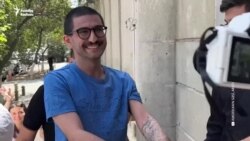 Azərbaycanda politoloq 15 il həbsə məhkum edildi: 'Heç olmasa, deyin günahı nədədir?'