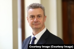 Ambasadori britanik në Kosovë, Jonathan Hargreaves.