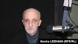 გია ხუხაშვილი