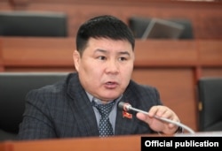 Тазабек Икрамов.