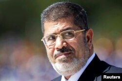 Ҳатто дар замоне, ки Муҳаммад Мурсӣ дар сари қудрат буд ва Душанбеву Қоҳира робитаҳои дипломатӣ доштанд, Тоҷикистон Ихвон-ул-муслиминро гурӯҳи тундрав мешинохт.