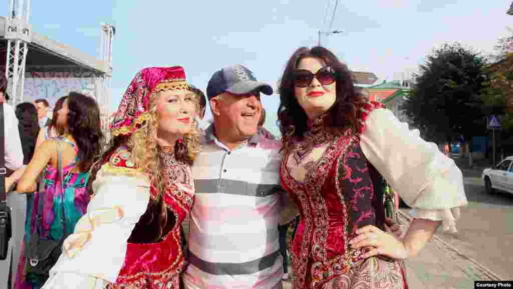 "Зөләйлә" төркеме&nbsp;