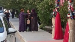 Diňle: Daşoguzda birnäçe ýüz adam toýda iýmitden zäherlendi-çeşmeler