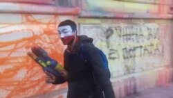 Skoplje: 'Napad' bojama na institucije