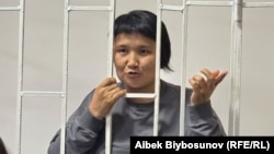 Рита Карасартова сот залында. 